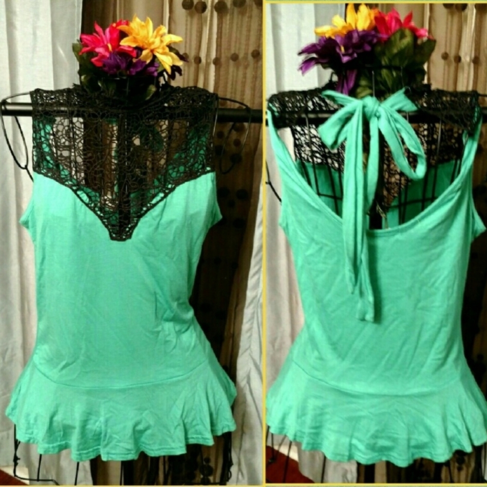 Beautiful Bundle Tops - Picture 7 of 7